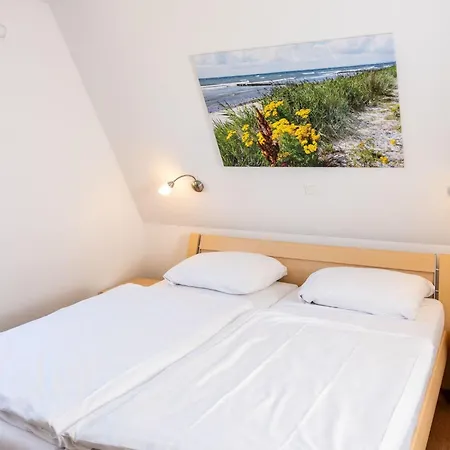 Holiday home Reethaus Albatros By Interhome Beckerwitz