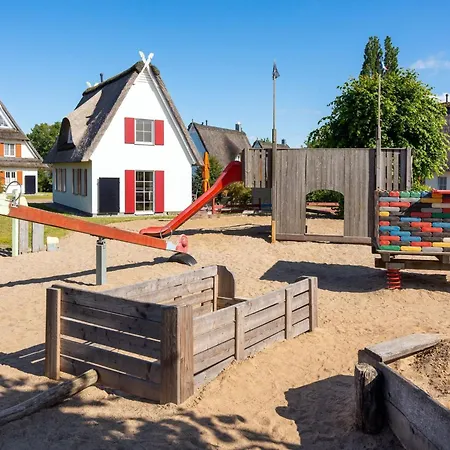 Ferienhaus Reethaus Albatros By Interhome